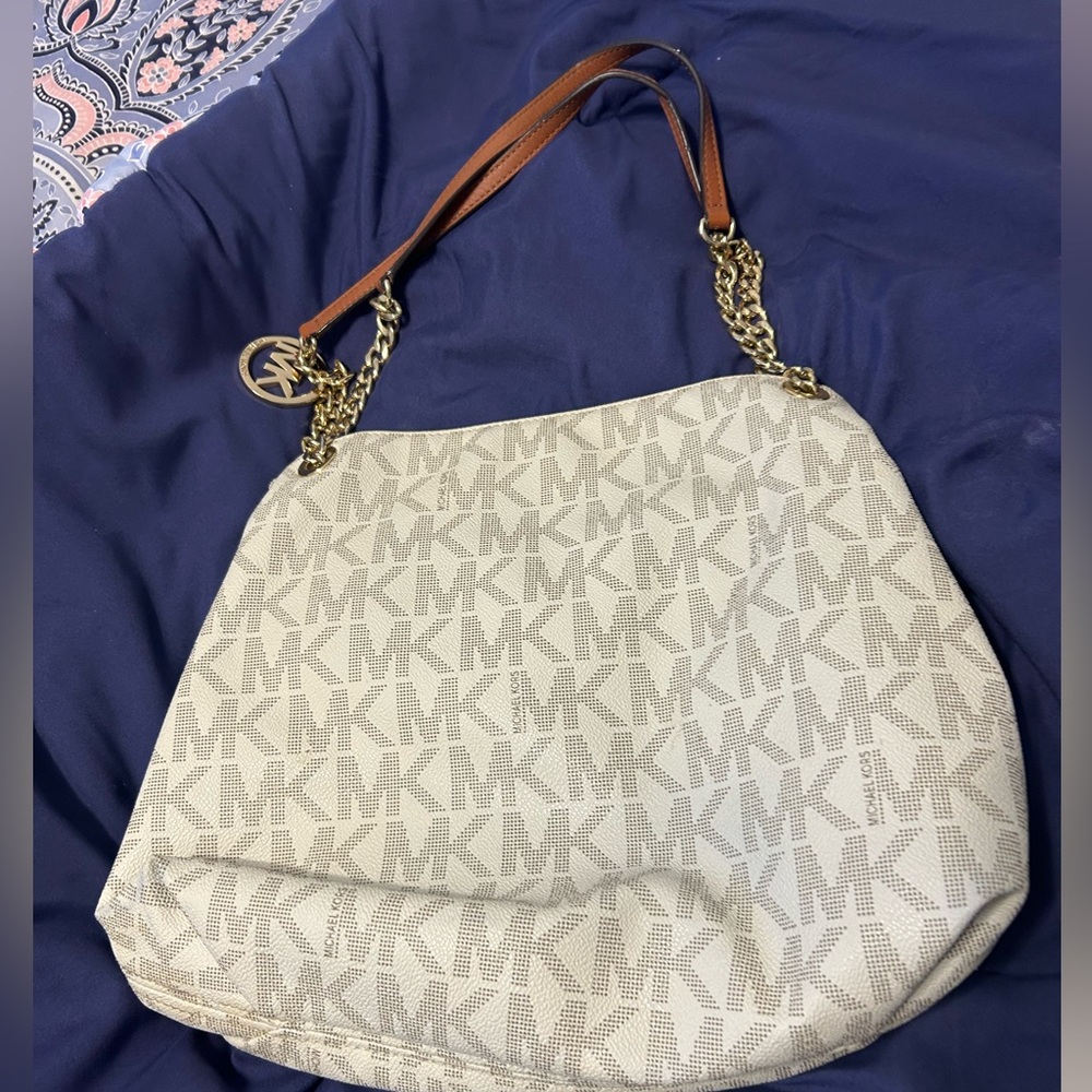 Michael Kors pocketbook